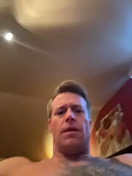 DILFiGuess11 online show from February 16, 2026, 9:22 pm