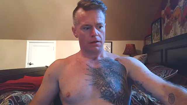 DILFiGuess11 online show from June 18, 2026, 11:14 am