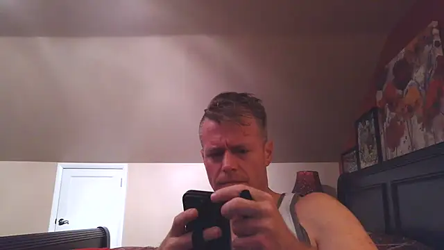 DILFiGuess11 online show from June 21, 2026, 4:59 am
