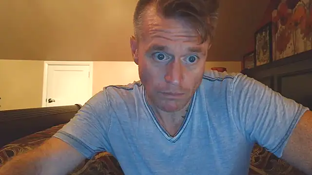 DILFiGuess11 online show from July 13, 2026, 2:25 am