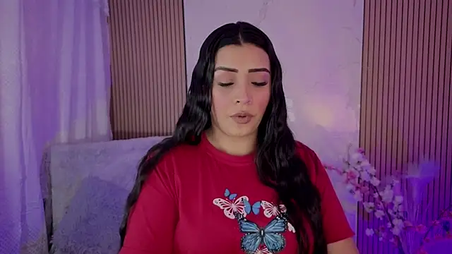 Kayleemorales online show from June 8, 2026, 5:13 pm