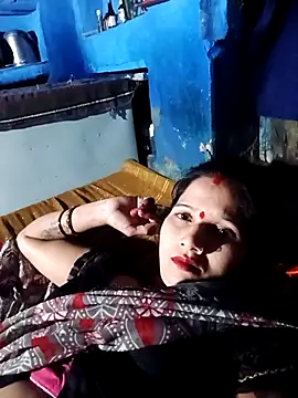 Jooli xx online show from October 1, 2025, 3:18 pm