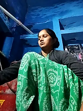 Jooli xx online show from November 2, 2025, 2:03 am