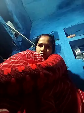 Jooli xx online show from January 11, 2026, 1:43 am