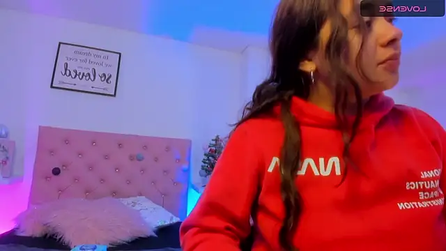 ambar 69  online show from December 21, 2025, 4:41 am