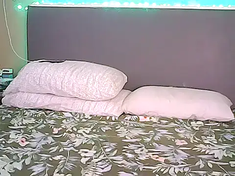 hot sexyjen online show from April 29, 2026, 3:54 am