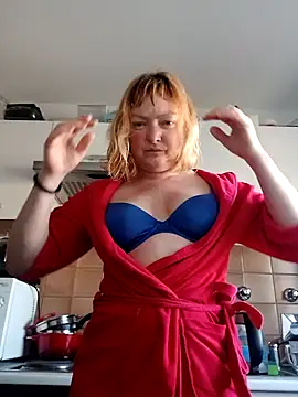 LiluLiluLilu online show from March 7, 2026, 7:38 am