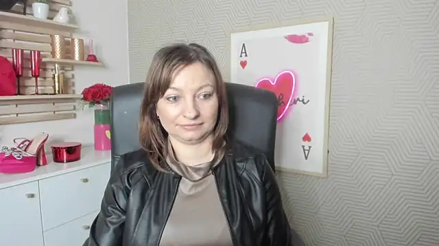 angelaSamt online show from February 25, 2026, 6:34 am