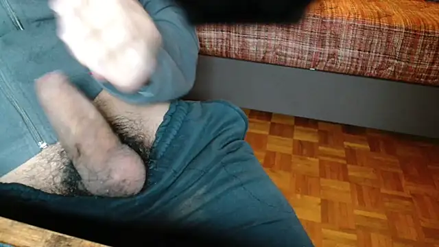 Snapshot of Martucho_hot chatting on November 27, 2025, 6:32 pm Martucho hot online show from November 27, 2025, 6:32 pm