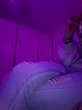 Snapshot of TigreBianca27 chatting on November 28, 2025, 3:58 pm TigreBianca27 online show from November 28, 2025, 3:58 pm