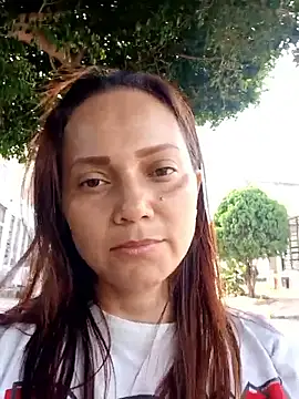 Snapshot of Amanda39 chatting on May 6, 2026, 12:54 pm Amanda39 online show from May 6, 2026, 12:54 pm