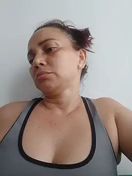Snapshot of Amanda39 chatting on July 20, 2026, 10:01 pm Amanda39 online show from July 20, 2026, 10:01 pm