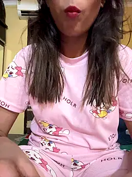 Snapshot of Romantic-jeeva chatting on September 17, 2025, 1:35 pm Romantic-jeeva online show from September 17, 2025, 1:35 pm