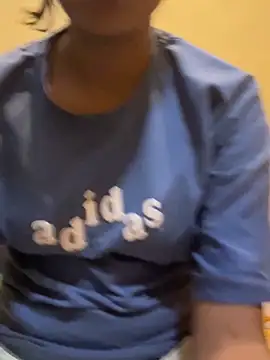 Snapshot of Romantic-jeeva chatting on September 19, 2025, 3:34 pm Romantic-jeeva online show from September 19, 2025, 3:34 pm