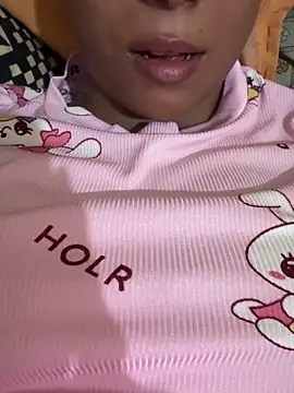 Snapshot of Romantic-jeeva chatting on September 30, 2025, 3:28 pm Romantic-jeeva online show from September 30, 2025, 3:28 pm