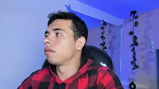 Muscle Scott online show from February 28, 2026, 1:56 pm