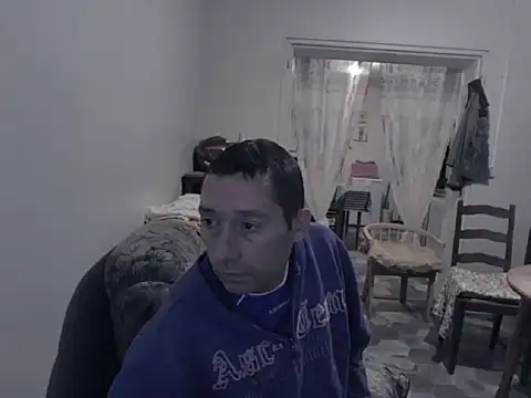 Snapshot of frederic198 chatting on September 8, 2025, 7:13 pm frederic198 online show from September 8, 2025, 7:13 pm