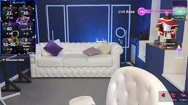 Kira Kenett online show from September 9, 2025, 4:28 pm