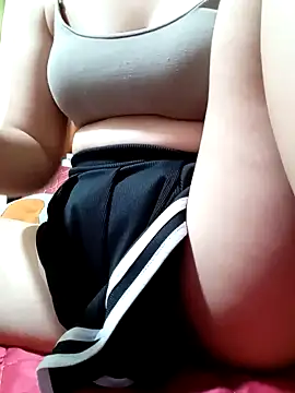 Lin babyy online show from September 16, 2025, 6:25 am