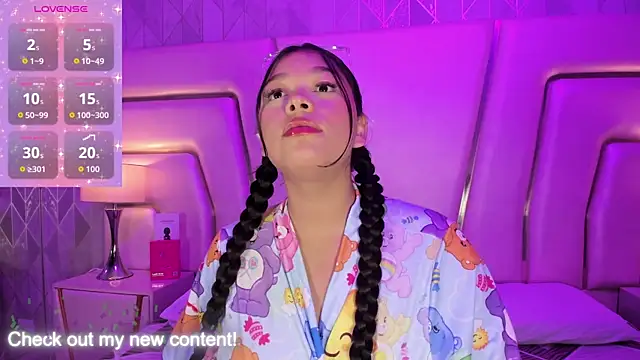 HatsaJones online show from February 8, 2026, 4:05 am