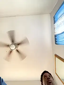 dmmeformerch online show from March 4, 2026, 3:18 pm