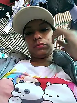 Snapshot of AnggelicaSwan21 chatting on October 31, 2025, 3:13 pm AnggelicaSwan21 online show from October 31, 2025, 3:13 pm