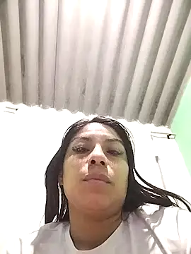 Snapshot of AnggelicaSwan21 chatting on November 28, 2025, 1:08 am AnggelicaSwan21 online show from November 28, 2025, 1:08 am