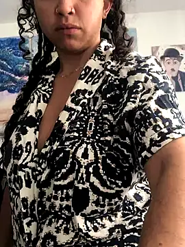 Snapshot of Paris_11 chatting on October 22, 2025, 12:16 pm Paris 11 online show from October 22, 2025, 12:16 pm