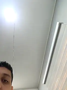 Snapshot of Rumy_2005 chatting on October 21, 2025, 12:50 pm Rumy 2005 online show from October 21, 2025, 12:50 pm