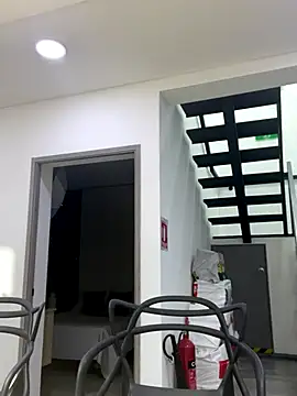 Snapshot of TiffanyyLam chatting on November 9, 2025, 11:30 am TiffanyyLam online show from November 9, 2025, 11:30 am