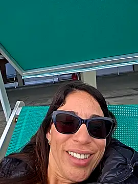 sexy7883 online show from April 25, 2026, 1:41 pm