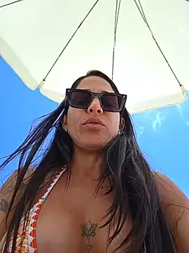 sexy7883 online show from June 8, 2026, 10:37 am