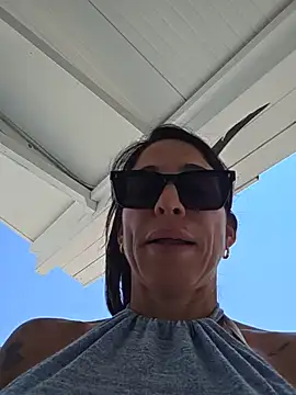 sexy7883 online show from June 26, 2026, 10:41 am