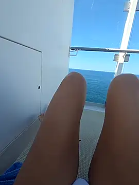 sexy7883 online show from July 3, 2026, 8:43 am