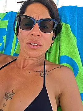 sexy7883 online show from July 12, 2026, 10:50 am