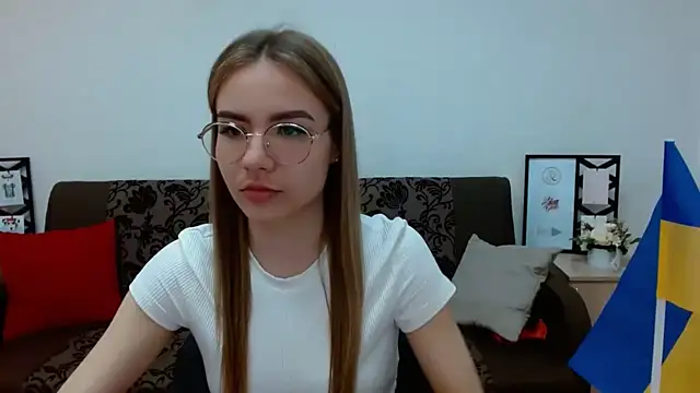 Snapshot of aSingleOne chatting on October 20, 2025, 9:37 pm aSingleOne online show from October 20, 2025, 9:37 pm