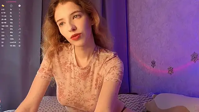 Sunflovery online show from December 18, 2025, 8:48 pm