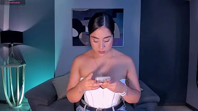 SussyBellX online show from October 3, 2025, 8:06 pm