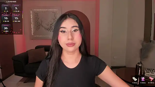 Snapshot of MayaMoretti_ chatting on June 6, 2026, 8:24 pm MayaMoretti online show from June 6, 2026, 8:24 pm