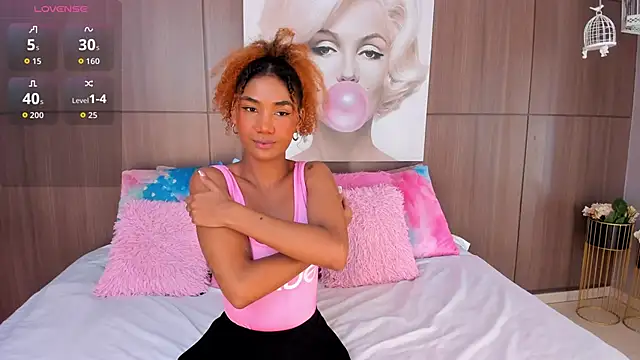 Snapshot of ImaniOkoye chatting on October 13, 2025, 10:59 am ImaniOkoye online show from October 13, 2025, 10:59 am