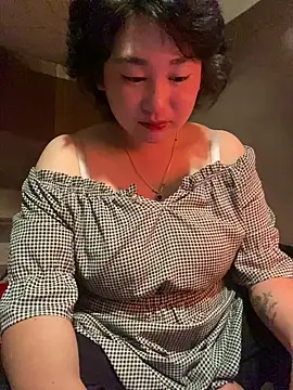 Snapshot of ha-cute chatting on December 22, 2025, 2:41 am ha-cute online show from December 22, 2025, 2:41 am