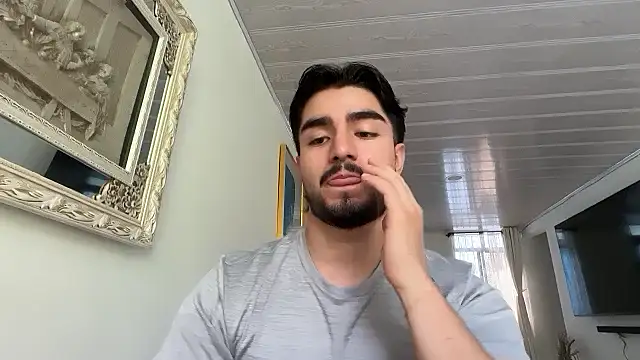 Snapshot of zayn_maximoff chatting on June 10, 2026, 6:18 pm zayn maximoff online show from June 10, 2026, 6:18 pm