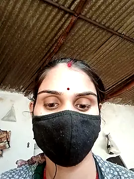 Snapshot of Nishaa_ji chatting on November 16, 2025, 8:20 am Nishaa ji online show from November 16, 2025, 8:20 am