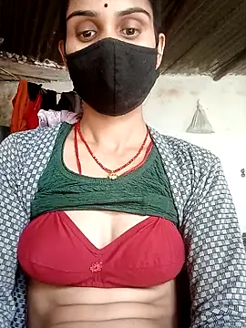 Snapshot of Nishaa_ji chatting on November 18, 2025, 7:46 am Nishaa ji online show from November 18, 2025, 7:46 am