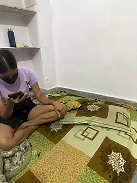 Snapshot of Sex_Queen_aaraya chatting on March 10, 2026, 2:55 pm Sex Queen aaraya online show from March 10, 2026, 2:55 pm