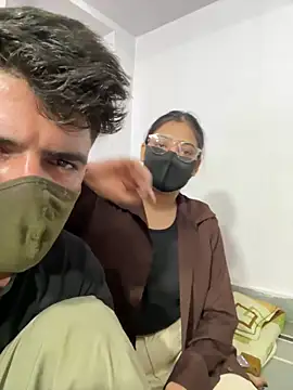 Snapshot of Sex_Queen_aaraya chatting on March 15, 2026, 1:17 pm Sex Queen aaraya online show from March 15, 2026, 1:17 pm