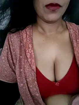 Deepa Sharma143 online show from May 11, 2026, 1:55 am
