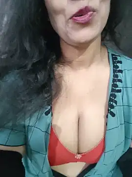 Deepa Sharma143 online show from June 13, 2026, 2:09 am