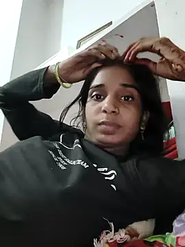 Snapshot of Hot-Soniya2 chatting on October 28, 2025, 3:43 am Hot-Soniya2 online show from October 28, 2025, 3:43 am