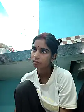 Snapshot of Hot-Soniya2 chatting on November 18, 2025, 3:56 am Hot-Soniya2 online show from November 18, 2025, 3:56 am